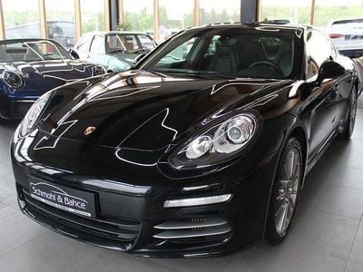Porsche Panamera 4S