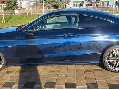 Gebraucht Mercedes C220 AMG 170 PS (125 kW) 2018 Blau Coupé