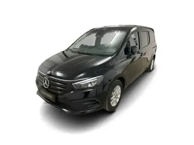 Używany Mercedes EQT200 Premium 2024 Czarny Minivan