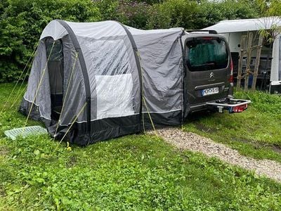 Second-hand Citroën Berlingo 120 CP (88 kW) 2017 Maro Monovolum