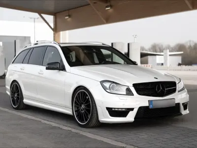 Gebraucht Mercedes C63 AMG AMG 487 PS (358 kW) 2012 Weiß Kombi