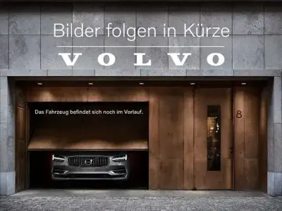 Używany Volvo XC60 R-Design 190 KM (139 kW) 2019 Czarny SUV