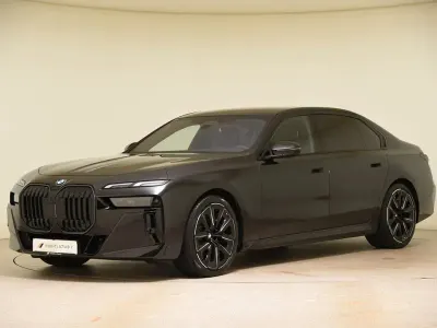 Gebraucht BMW 740 M Sport 286 PS (210 kW) 2026 Schwarz Limousine