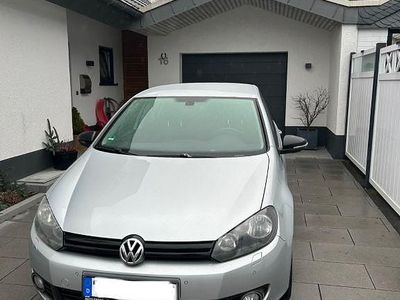 Silber Gebraucht 2012 VW Golf VII Match Kombi | 4.000 € (Guter Preis)