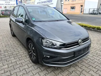 Używany VW Golf United 150 KM (110 kW) 2020 Szary Minivan