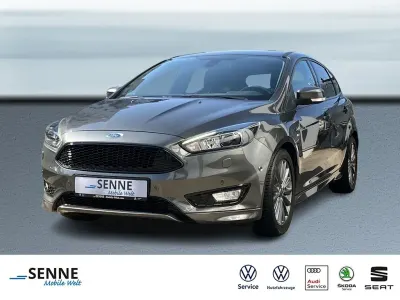 Gebraucht Ford Focus ST-Line 182 PS (133 kW) 2018 Grau Limousine