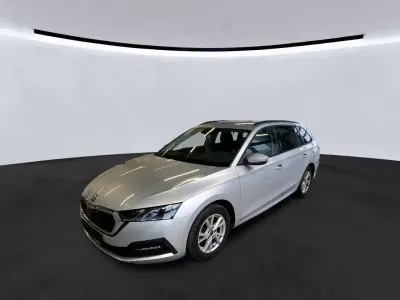 Gebraucht Skoda Octavia Ambition 150 PS (110 kW) 2023 Silber Kombi