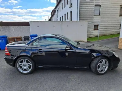 Gebraucht Mercedes SLK32 AMG AMG 354 PS (260 kW) 2002 Schwarz Cabrio