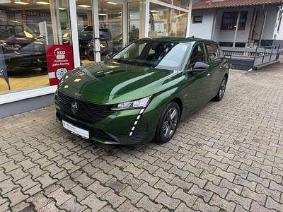 Grün Gebraucht 2023 Peugeot 308 Active Limousine | 19.750 € (Etwas zu teuer)