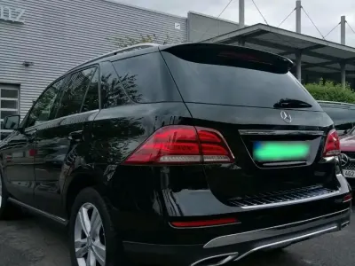 Gebraucht Mercedes GLE250 204 PS (150 kW) 2016 Schwarz SUV