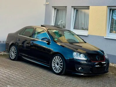 Brugt VW Jetta 200 HK (147 kW) 2006 Sort Sedan