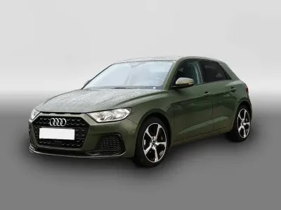Usata Audi A1 95 CV (69 kW) 2025 Verde SUV
