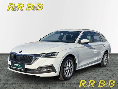 Weiss Gebraucht 2020 Skoda Octavia First Edition Kombi | 20.190 € (Fairer Preis)