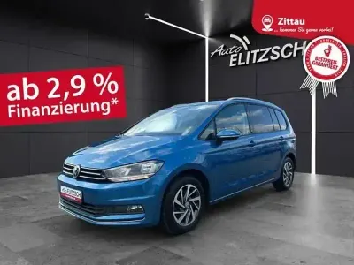 Gebraucht VW Touran Sound 150 PS (110 kW) 2018 Caribbean blue metallic Van / Kleinbus