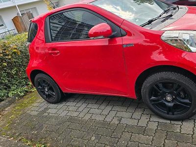 Toyota iQ