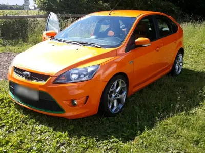 Gebraucht Ford Focus ST 225 PS (165 kW) 2009 Orange Limousine