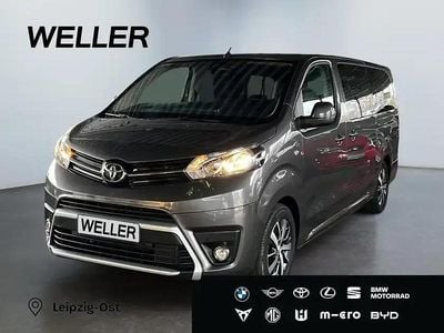 Basaltgrau metallic Gebraucht 2023 Toyota Proace Team Van / Kleinbus | 35.490 €