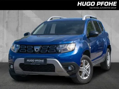 Używany Dacia Duster Celebration 131 KM (96 kW) 2020 Niebieski SUV