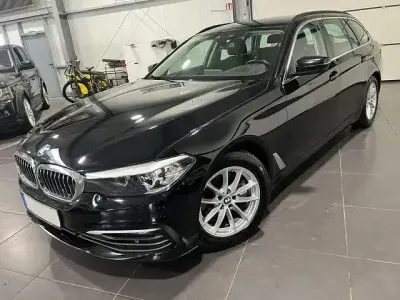 Begagnad BMW 520 190 HK (139 kW) 2019 Svart Kombi