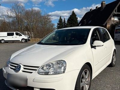 Gebraucht VW Golf VI 101 PS (74 kW) 2008 Weiß Kleinwagen