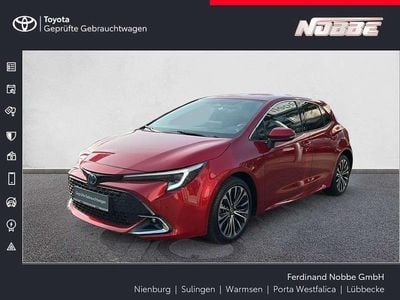 Gebraucht Toyota Corolla Team 140 PS (102 kW) 2023 Karminarot metallic Limousine