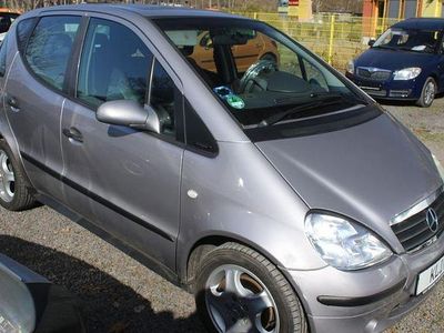 Gebraucht Mercedes A160 Avantgarde 102 PS (75 kW) 1999 Silber Van / Kleinbus