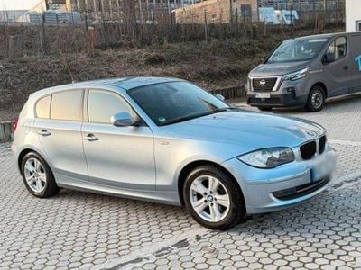 Gebraucht BMW 118 143 PS (105 kW) 2010 Silber Kleinwagen