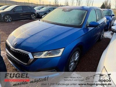 Raceblau metallic Gebraucht 2022 Skoda Octavia Style Kombi | 24.899 € (Guter Preis)
