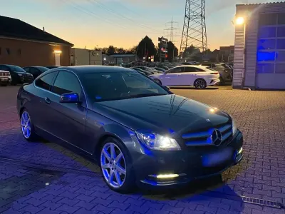 Gebraucht Mercedes C180 156 PS (114 kW) 2012 Coupé