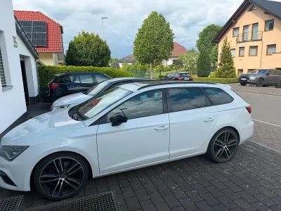 Gebraucht Seat Leon 4Drive 300 PS (220 kW) 2019 Weiß Kombi