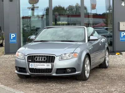 Używany Audi A4 Cabriolet S-Line 200 KM (147 kW) 2006 Srebrny Kabriolet