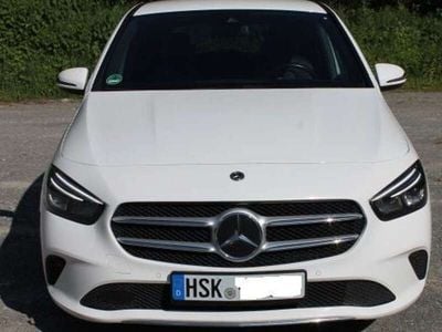 Mercedes B180