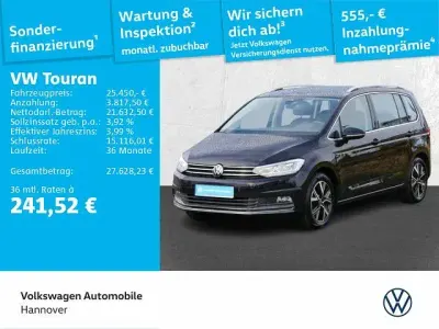 Gebraucht VW Touran Highline 150 PS (110 kW) 2023 Deep black perleffekt Van / Kleinbus