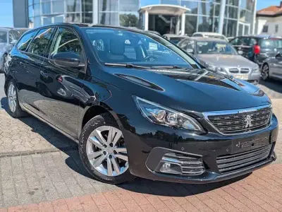 Gebraucht Peugeot 308 SW Business-Line 131 PS (96 kW) 2019 Schwarz Kombi