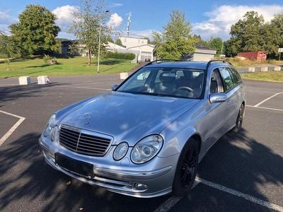 Mercedes E270