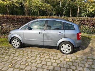 Audi A2