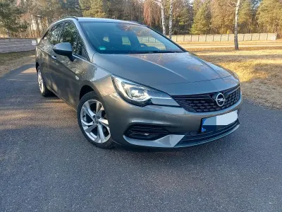 Gebraucht Opel Astra 122 PS (89 kW) 2019 Silber Kombi