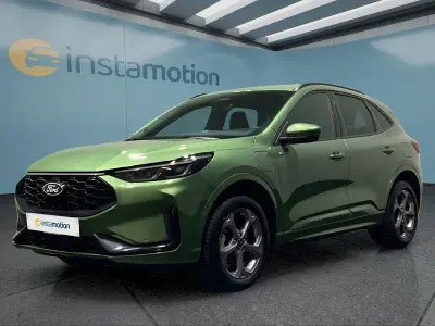 Second-hand Ford Kuga ST-Line 242 CP (177 kW) 2025 Verde SUV