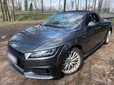 Gebraucht Audi TT Roadster Ambiente 230 PS (169 kW) 2016 Grau Cabrio