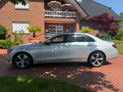 Second-hand Mercedes E200