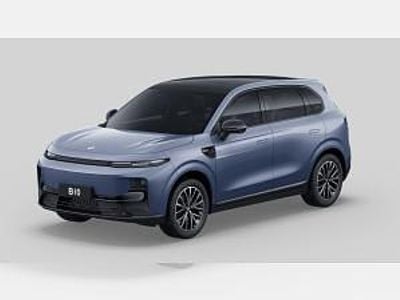 Neu Leapmotor B10 160 kW (218 PS) 2025 Blau (starry night blue met.) SUV