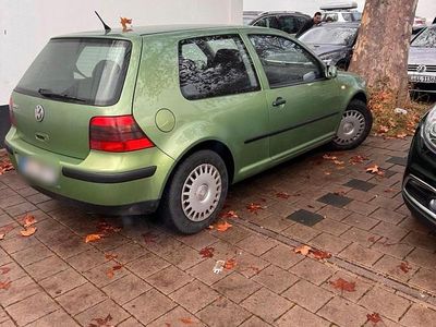 Gebraucht VW Golf IV 75 PS (55 kW) 1999 Grün Kleinwagen