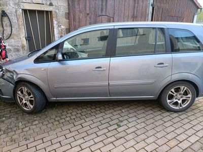 gebraucht Opel Zafira 