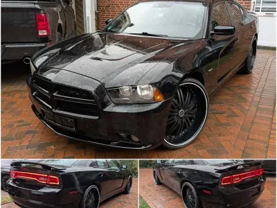 Używany Dodge Charger 296 KM (217 kW) 2012 Czarny Sedan/Limuzyna