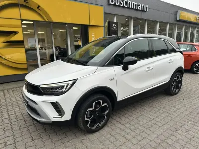 Second-hand Opel Crossland Ultimate 131 CP (96 kW) 2022 Alb SUV