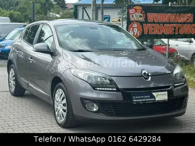 Gebraucht Renault Mégane Initiale Paris 116 PS (85 kW) 2013 Grau Limousine