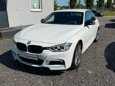 Gebraucht BMW 320 M Sport 184 PS (135 kW) 2014 Weiß Limousine
