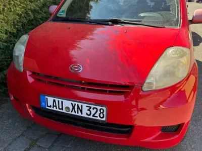 Gebraucht Daihatsu Sirion 91 PS (66 kW) 2008 Rot Kleinwagen