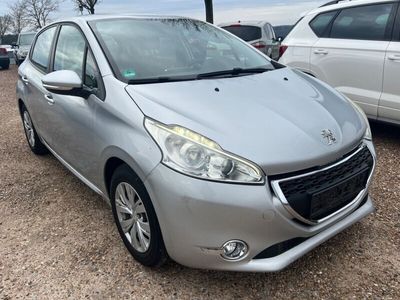 gebraucht Peugeot 208 1.2 Style 82 VTi 5 Türen