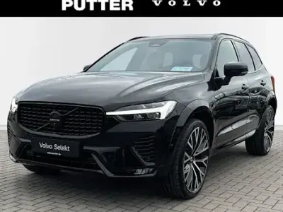 Gebraucht Volvo XC60 Plus 250 PS (183 kW) 2025 Schwarz SUV